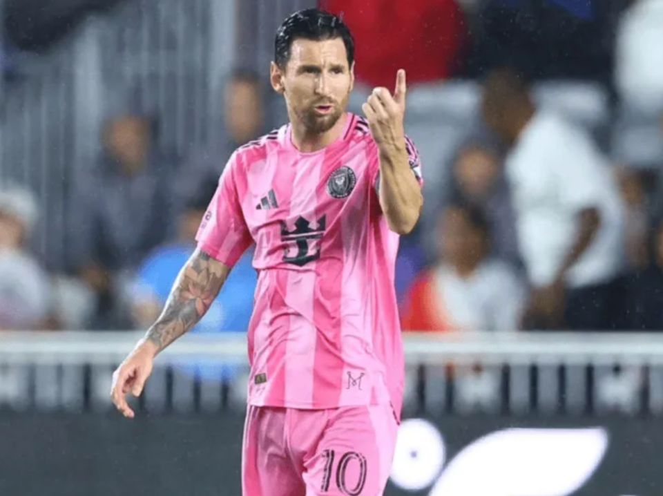 地捧起了全 地捧起了全