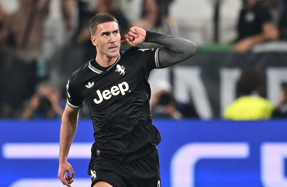 Sh, 队球员阿德, 欧新 Sh, 队球员阿德, 欧新